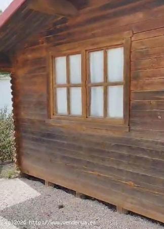 TERRENO CON CASITA DE MADERA EN HONDON DE LAS NIEVES - ALICANTE