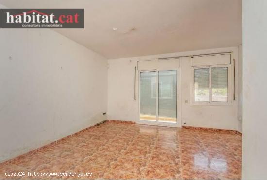 ¡¡ CASA EN CANYELLES - ZONA CALIFORNIAS !! - BARCELONA