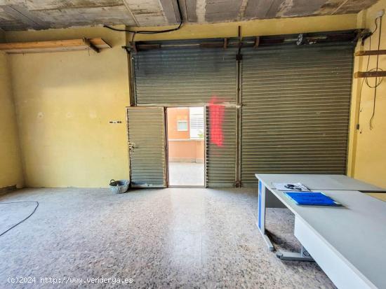 Local esquinero a la venta muy bien ubicado en Molins de Rei zona Riera Bonet - BARCELONA