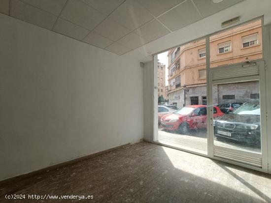 Local  comercial en venta en Nou Moles! - VALENCIA