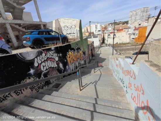 PARCELA URBANA EN ALICANTE - BARRIO SAN ANTON -  MERCADO - ALICANTE