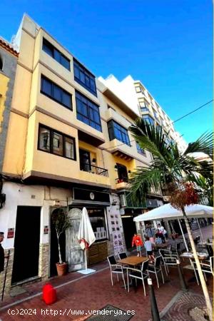  ÁTICO CON TERRAZA. INVERSORES EN LA PLAYA DE LAS CANTERAS - LAS PALMAS 