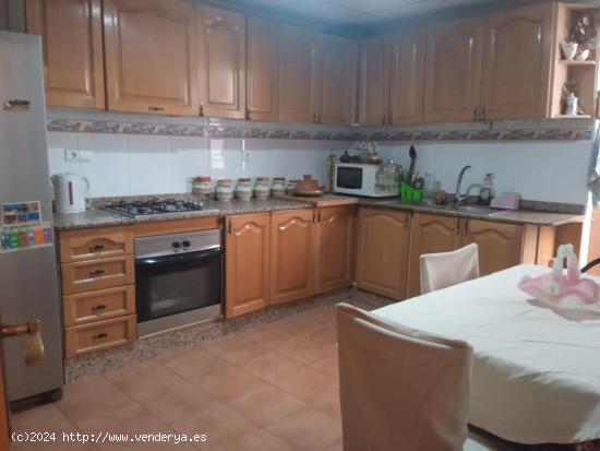  Entresuelo de 3 habitaciones! - ALICANTE 