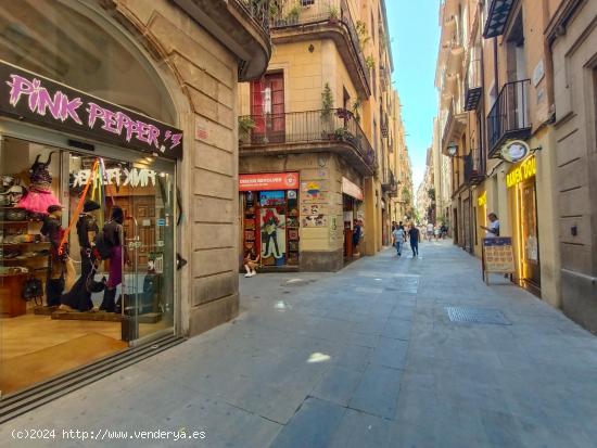  Local comercial en traspaso en calle Tallers, Ciutat Vella/Barcelona - BARCELONA 