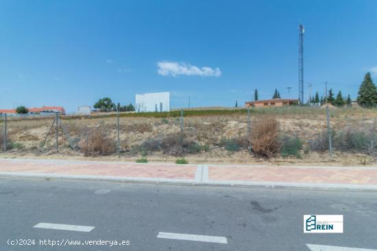 PARCELAS EN EL PASEO CAMINO BAJO LOS NUEVOS DE RECAS,  JUNTO AL CENTRO MEDICO DEL PILAR - TOLEDO