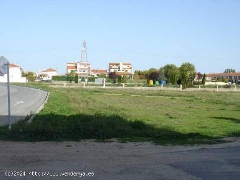 Urbis te ofrece una maravillosa parcela en venta en Villamayor, Salamanca. - SALAMANCA