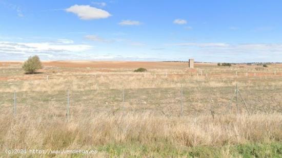  Urbis te ofrece una parcela en venta en Parada de Arriba, Salamanca. - SALAMANCA 