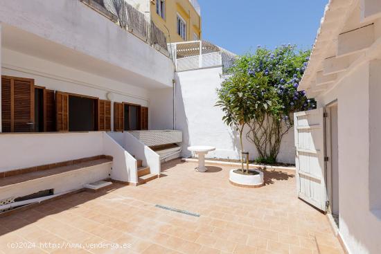 PLANTA BAJA CON APARTAMENTO INDEPENDIENTE Y TERRAZA EN  SON ESPANYOLET (Sta.Catalina) - BALEARES