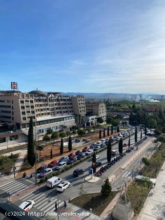 ÁTICO CON TERRAZON -VISTAS INMEJORABLES-  ÚNICO EN LA ZONA , APROVÉCHATE DE LA OPORTUNIDAD !!! - 