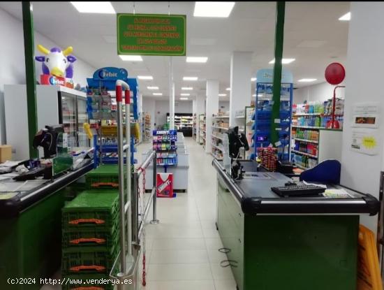 Se vende Local comercial Supermercado de 478m2 en Torrevieja, zona Playa del Cura - ALICANTE