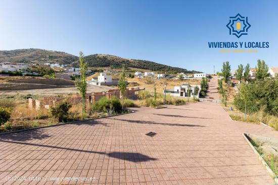 MAGNIFICA PARCELA EN CAÑADAS DEL PARQUE!!!!! - GRANADA