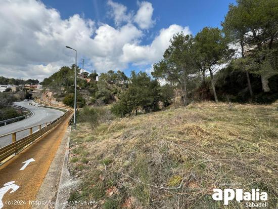  OPORTUNIDAD GRAN PARCELA EN CASTELLAR DEL VALLES - BARCELONA 