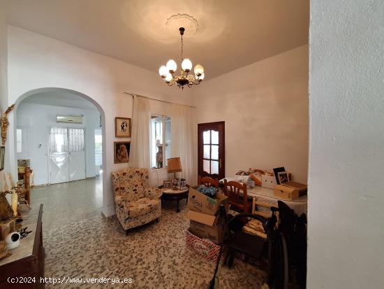  Se Vende en Villanueva del Ariscal - SEVILLA 