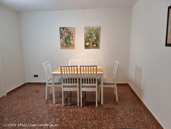 PISO ESTUPENDO DE 90M2 EN CALLE CARTEROS 1.100€ - VALENCIA