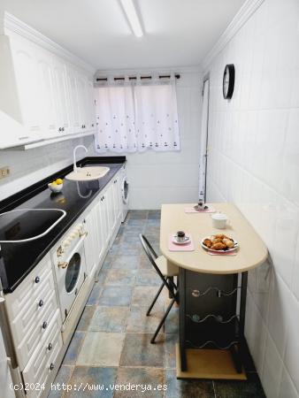 PISO ESTUPENDO DE 90M2 EN CALLE CARTEROS 1.100€ - VALENCIA