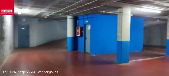 PARKING EN VENTA EN  FONTSANTA-FATJO (CORNELLA DE LLOBREGAT) - BARCELONA