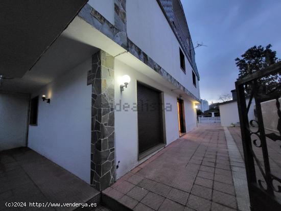 Casa o chalet independiente en venta en avenida de Galicia - PONTEVEDRA