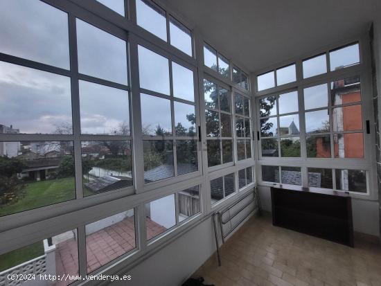 Casa o chalet independiente en venta en avenida de Galicia - PONTEVEDRA