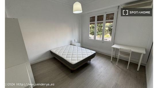 apartamento de 7 habitaciones - VALENCIA