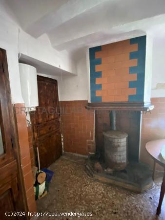 CASA DE PUEBLO EN VENTA EN FUENTE LA REINA - CASTELLON