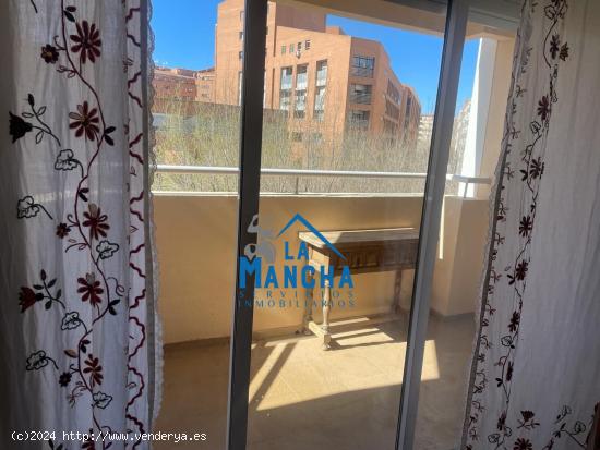 INMOBILIARIA LA MANCHA VENDE PISAZO EN EL CENTRO DE ALBACETE - ALBACETE