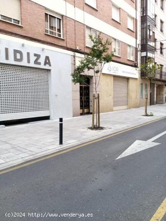  PISO CENTRICO PARA ENTRAR A VIVIR - ZAMORA 