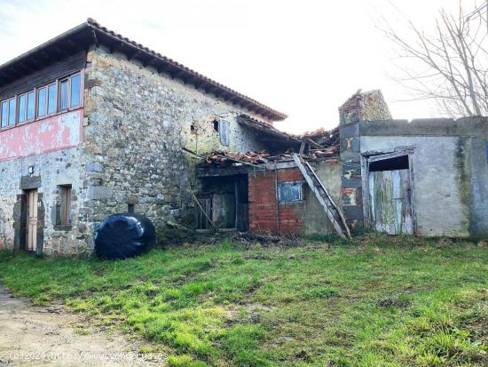 VENTA DE CASA A 5 KM DE LA PLAYA DE SANTA MARINA - ASTURIAS