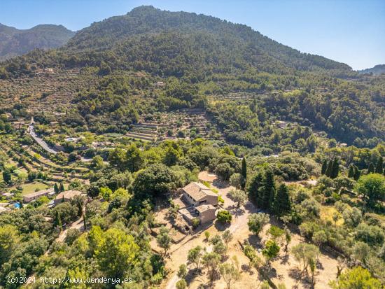 Finca rústica en Valldemossa - BALEARES