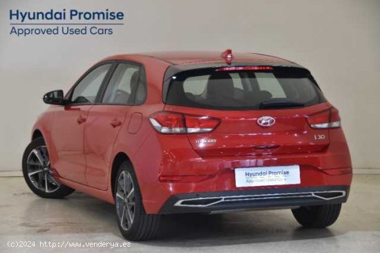 Hyundai i30 ( 1.5 DPI Klass SLX 110 )  - Oviedo