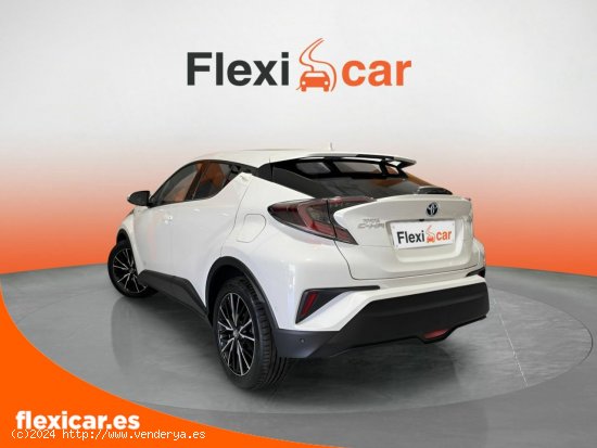 Toyota C-HR 1.8 125H Dynamic Plus - L Hospitalet de Llobregat