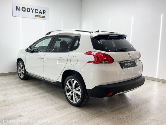 Peugeot 2008 Allure 1.2 PureTech 110 S&S - Valencia