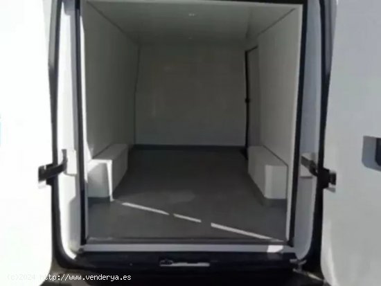 Volkswagen Crafter ISOTERMO REFORZADO L3H2 102CV - Coslada