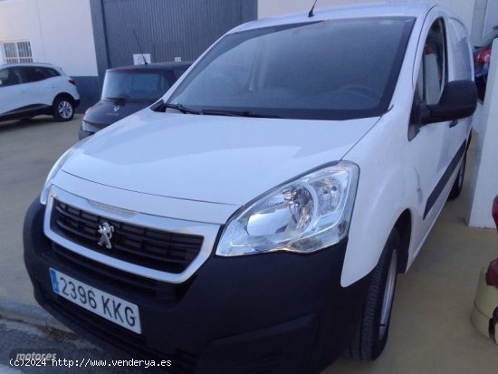  Peugeot Partner FURGON 1.6 HDI 75 CV. de 2018 con 206.000 Km por 7.900 EUR. en Murcia 