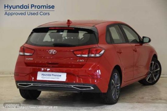 Hyundai i30 1.5 DPI Klass SLX 110 de 2023 con 11.144 Km por 19.900 EUR. en Burgos