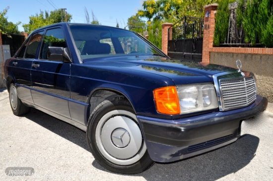 Mercedes 190 1.8 elegance espanol-1 solo dueno-klima de 1993 con 140.000 Km por 7.700 EUR. en Granad