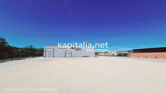 Nave industrial y terreno en venta y alquiler en Ontinyent - VALENCIA