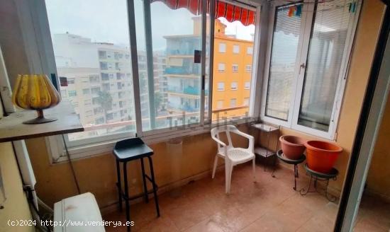 PISO EN GANDIA VPO, ZONA COREA. CON 4 HABITACIONES Y GARAJE INCLUIDO. - VALENCIA