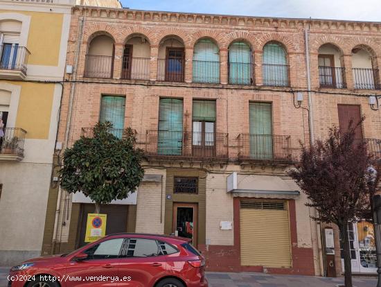  Oportunidad en GIRONELLA Edificio histórico por reformar - BARCELONA 