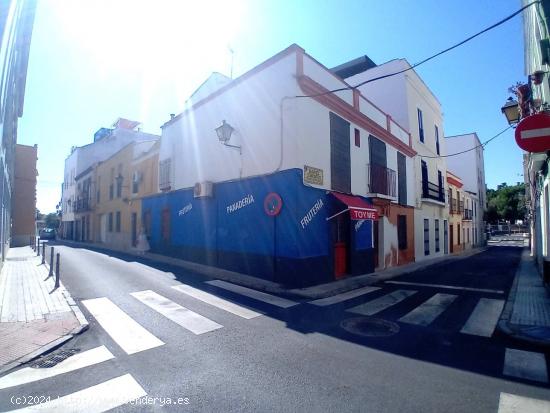  OPORTUNIDAD LOCAL CASCO ANTIGUO/POSIBILIDAD DE VIVIENDA - BADAJOZ 