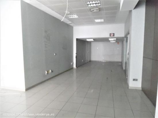 Local comercial en Alcobendas, zona Ensanche. - MADRID