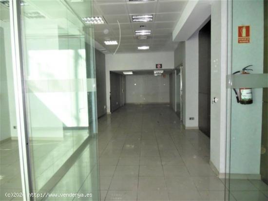 Local comercial en Alcobendas, zona Ensanche. - MADRID