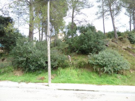 TERRENO URBANIZABLE CON IMPRESIONANTES VISTAS EN CASTELLGALÍ - BARCELONA