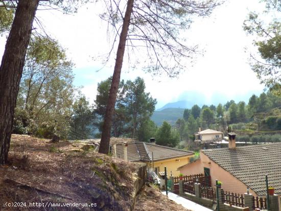 TERRENO URBANIZABLE CON IMPRESIONANTES VISTAS EN CASTELLGALÍ - BARCELONA