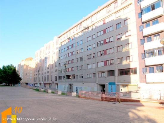  Apartamento Duca, zona G 3, dos dormitorios  con garaje y trastero. - BURGOS 