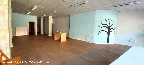 Local comercial a la venta en La Roda - ALBACETE