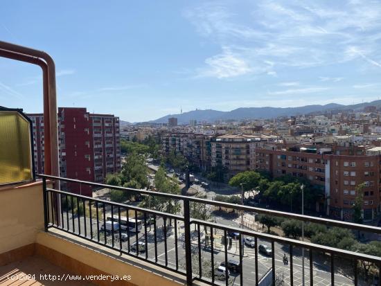 ÁTICO CON TERRAZA EN AVENIDA MERIDIANA - BARCELONA