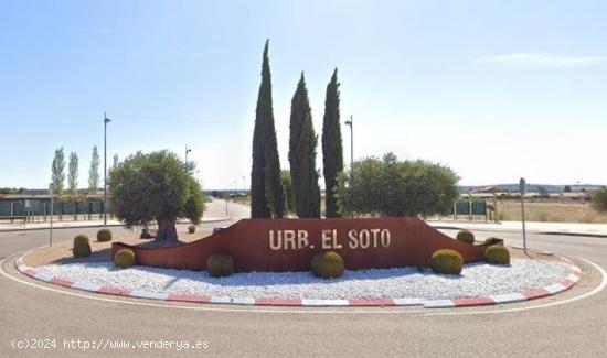 VENTA DE SOLAR EN URB. EL SOTO, Aldeamayor de San Martín - VALLADOLID