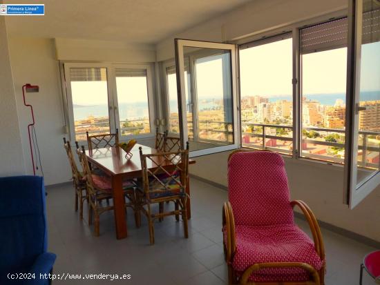 Venta de apartamento con vistas de 4 dormitorios en La Manga - MURCIA