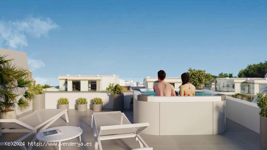 Mallorca, Cala Ratjada, pareado de lujo con jardín y piscina en venta - BALEARES