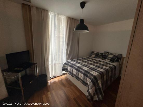 SE ALQUILA APARTAMENTO-ESTUDIO EN GRANADA - GRANADA